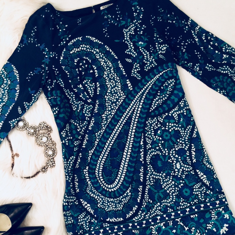 SALE • Old Navy Shift Dress
